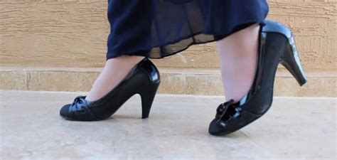 how to shrink suede shoes|how to make heels tighter.